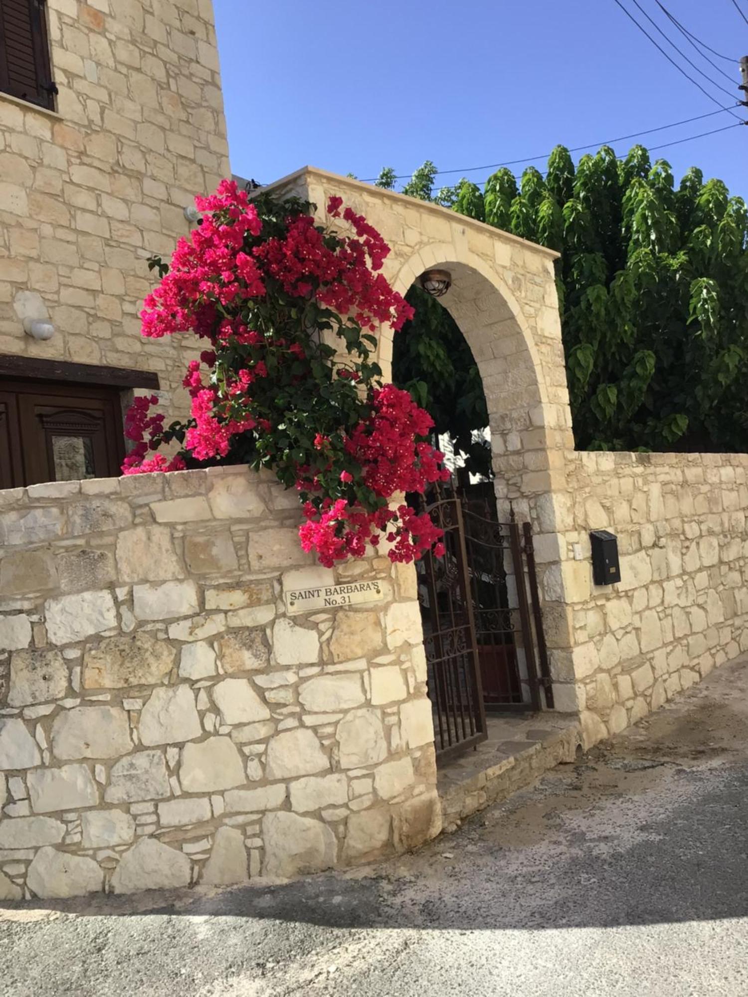 Salamiou Stone House Villa Paphos Eksteriør bilde