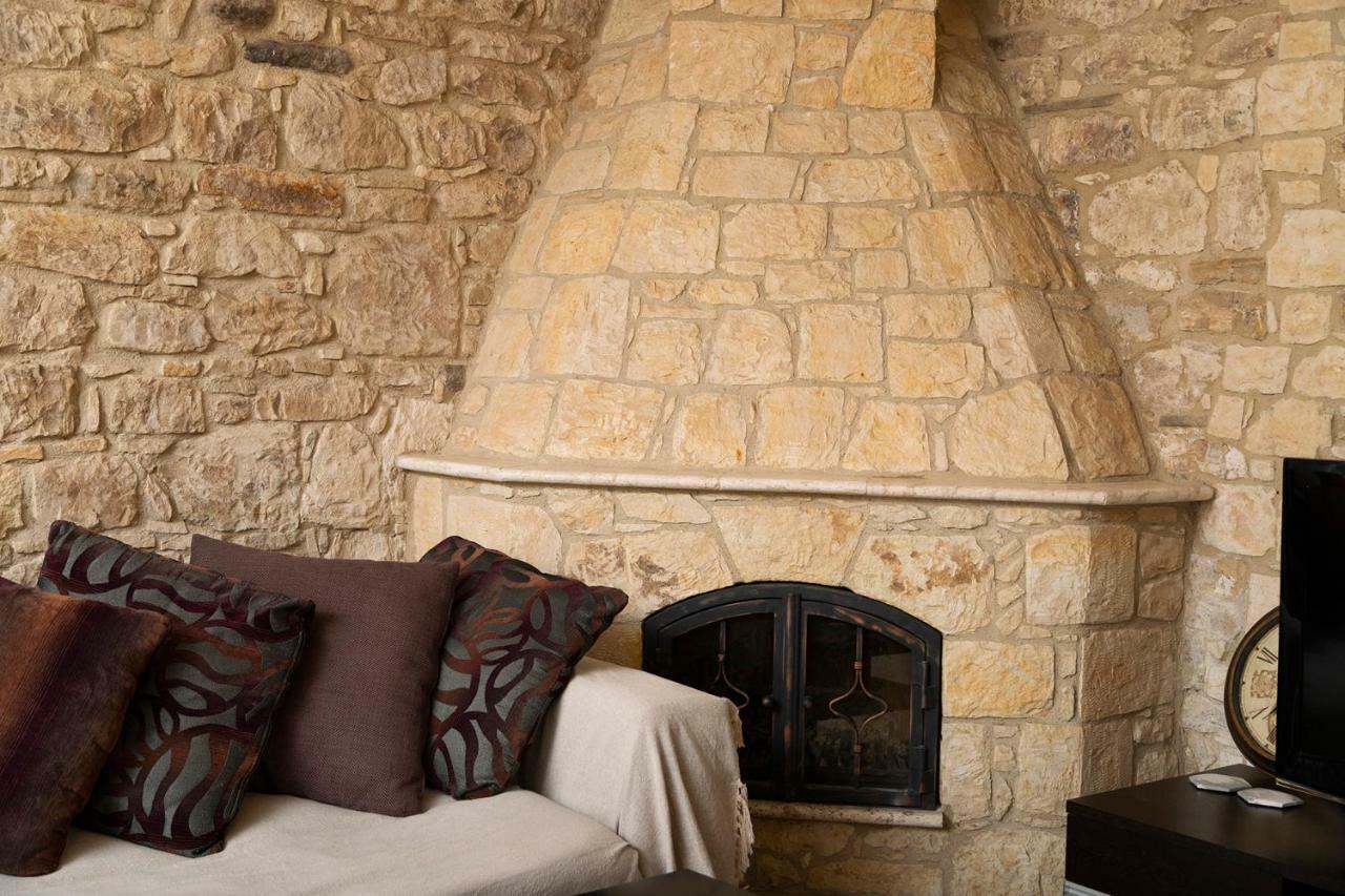Salamiou Stone House Villa Paphos Eksteriør bilde