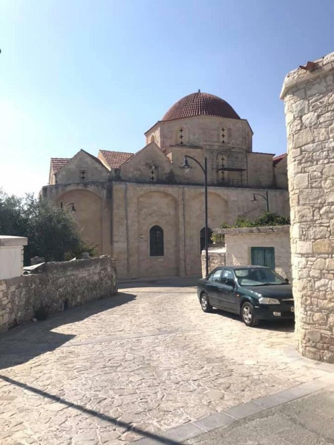 Salamiou Stone House Villa Paphos Eksteriør bilde